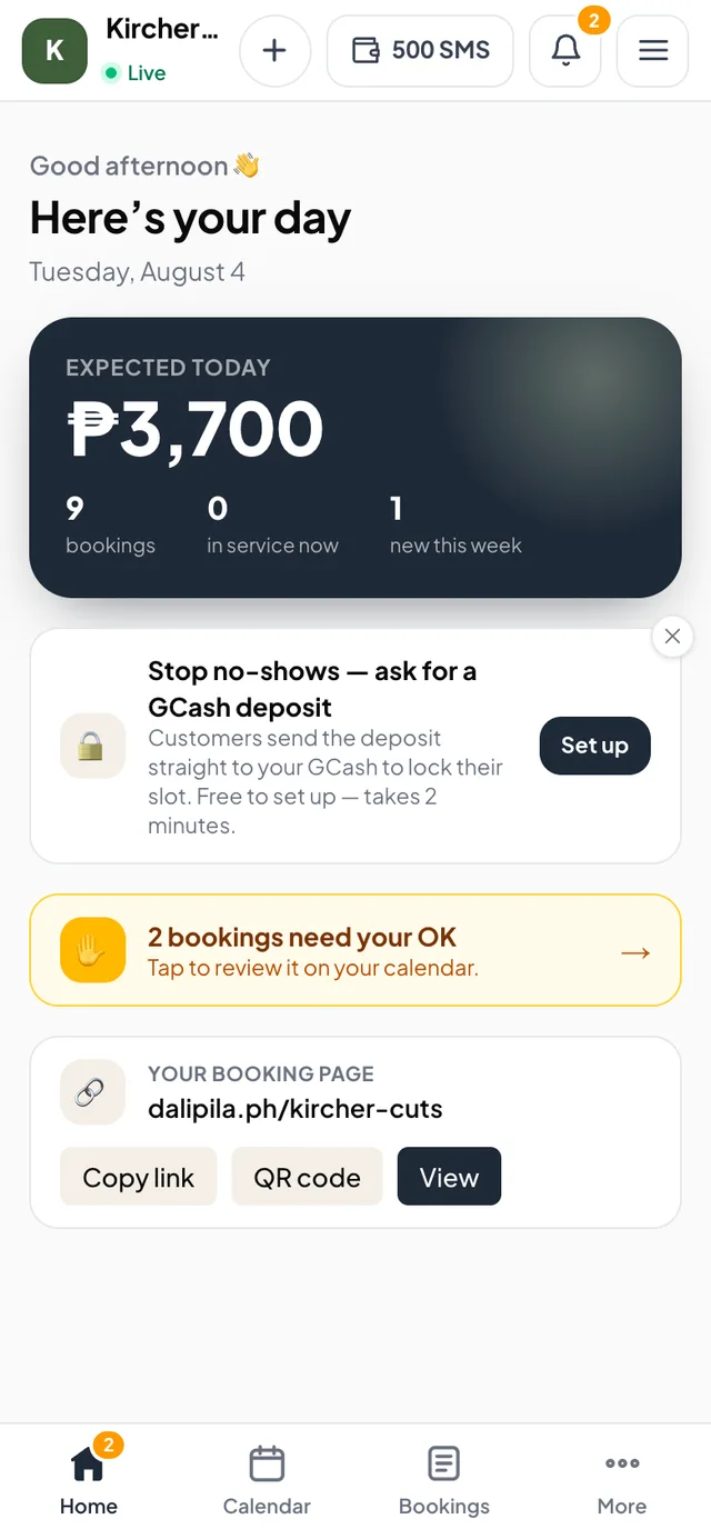 The Dalipila owner dashboard — today's expected revenue, bookings, and approvals for a sample barbershop